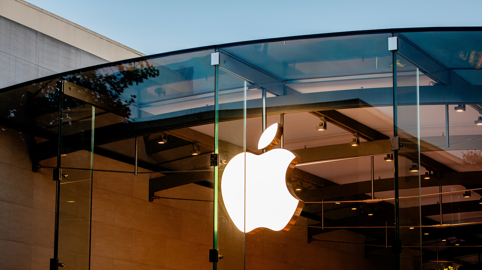 Concept image of smart glasses reflecting the Apple logo