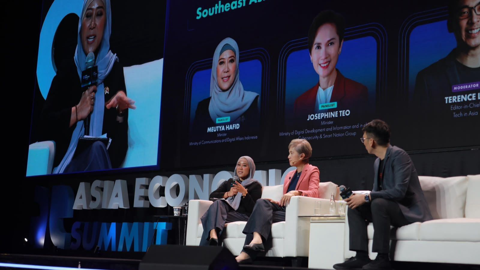 Panel discussion on AI sovereignty at the Asia Economic Summit in Jakarta